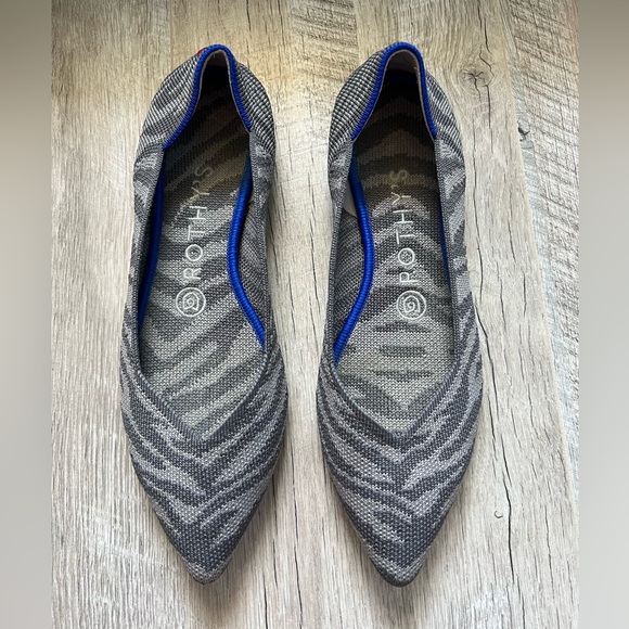ROTHY'S The Point Retired Zebra Print Flats Slip on Shoes Womens Size 7 - Picture 2 of 10